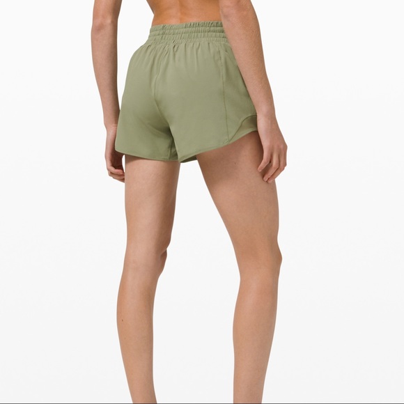 NWT lululemon Hotty Hot Short High Rise Long - Picture 3 of 6